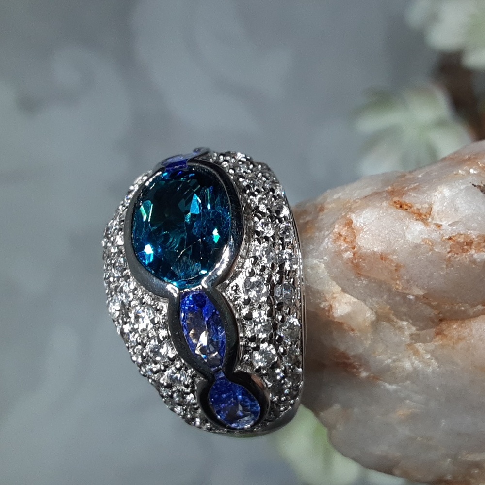 Rare, 925 Genuine London Blue Topaz, Tanzanite and White Zircons.